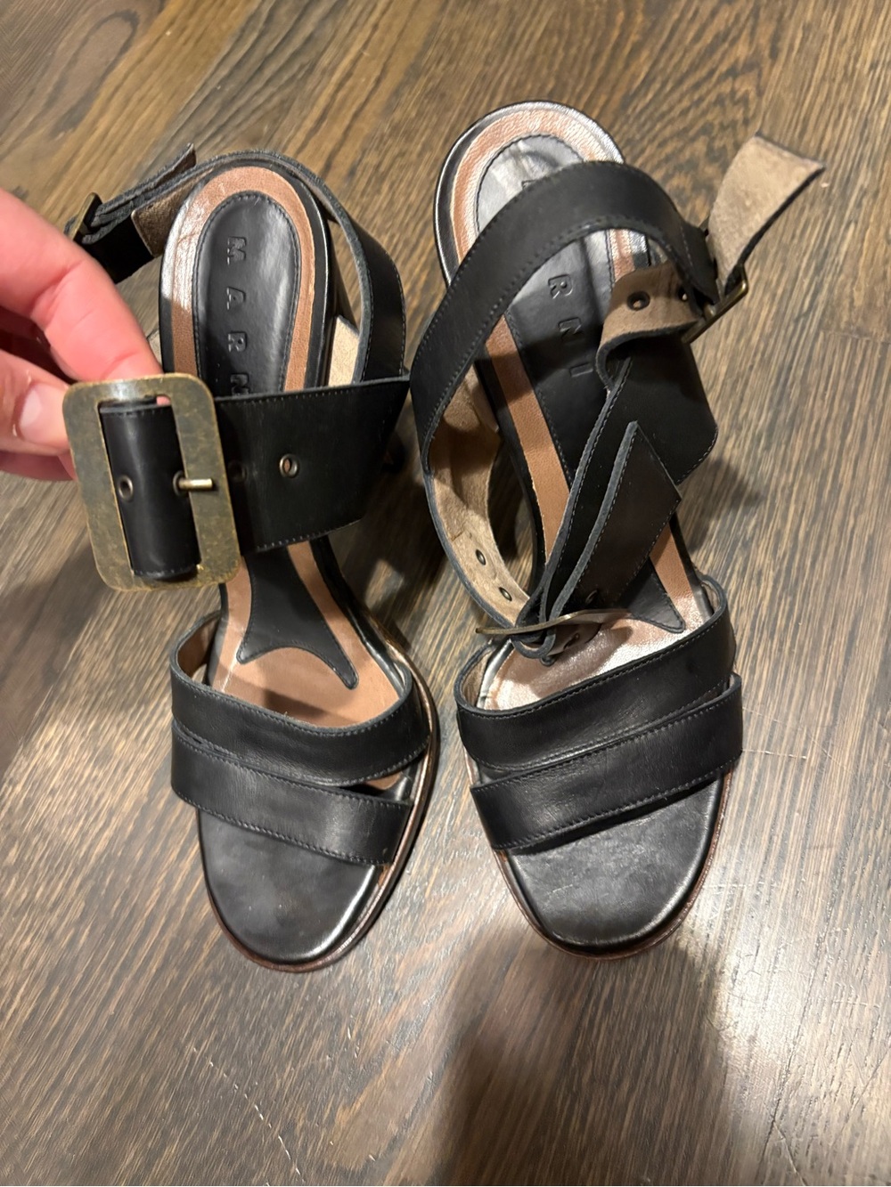 Marni strap Leather with bronze Buckle Strap Heels size 40 Italy as is sandal